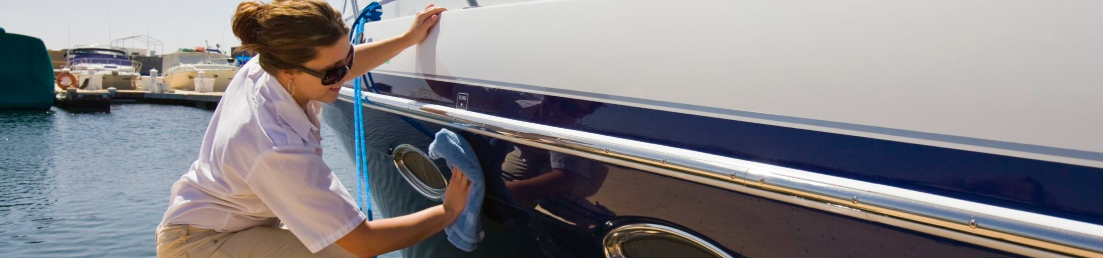 Boat Cleaning at Lake Powell Marinas